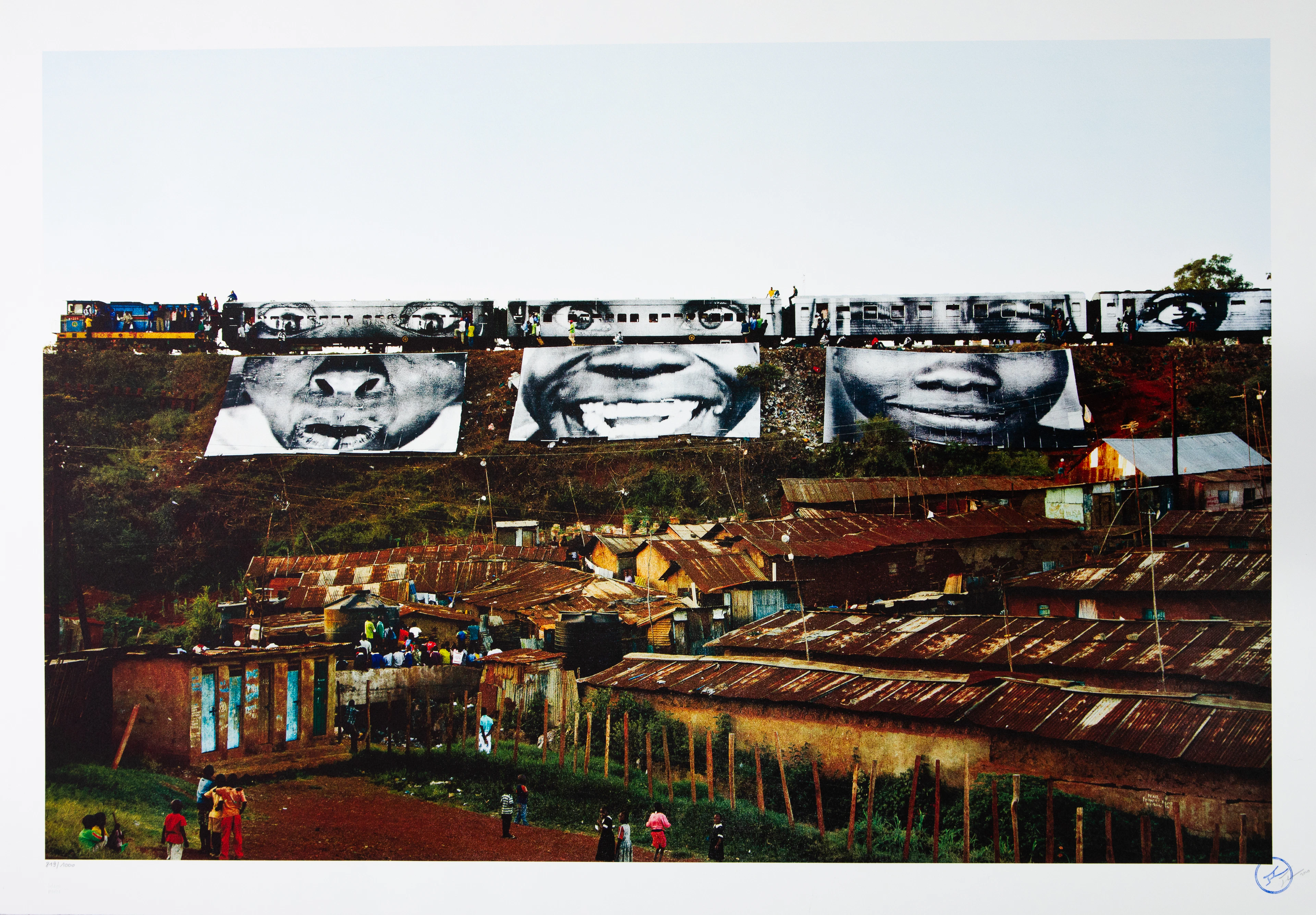 JR : Action in Kibera Slum, 2009 - Lithographie originale signée