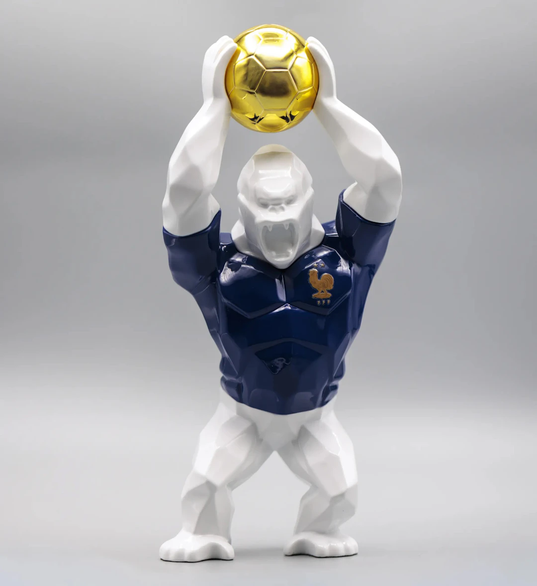 Richard ORLINSKI - Kong Football - Sculpture en résine limitée