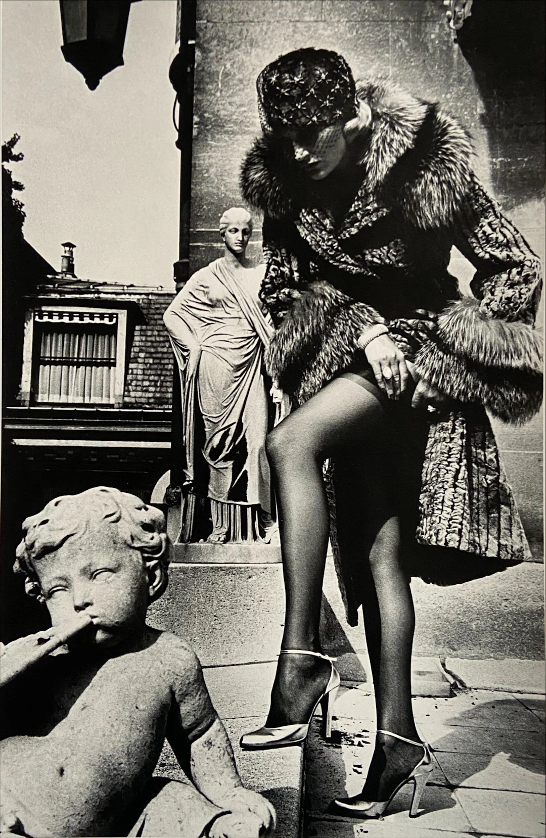 Helmut Newton - Fashion Photograph, Paris, 1977 - Photo-lithographie