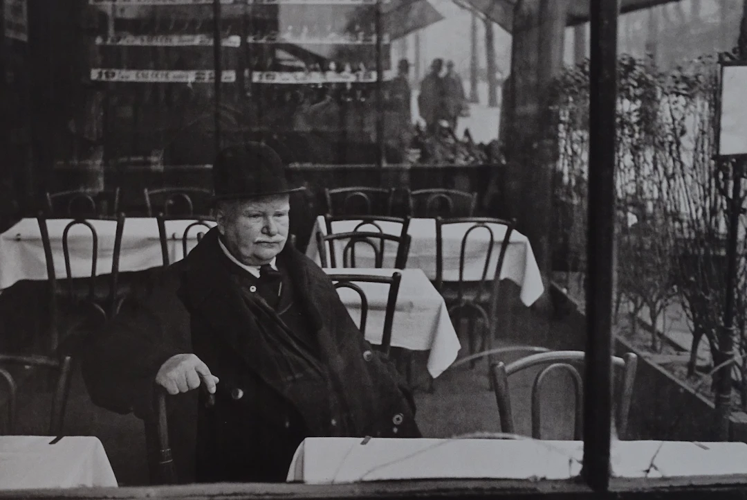 Henri Cartier-Bresson - Avenue du Maine, Paris - Photolithographie
