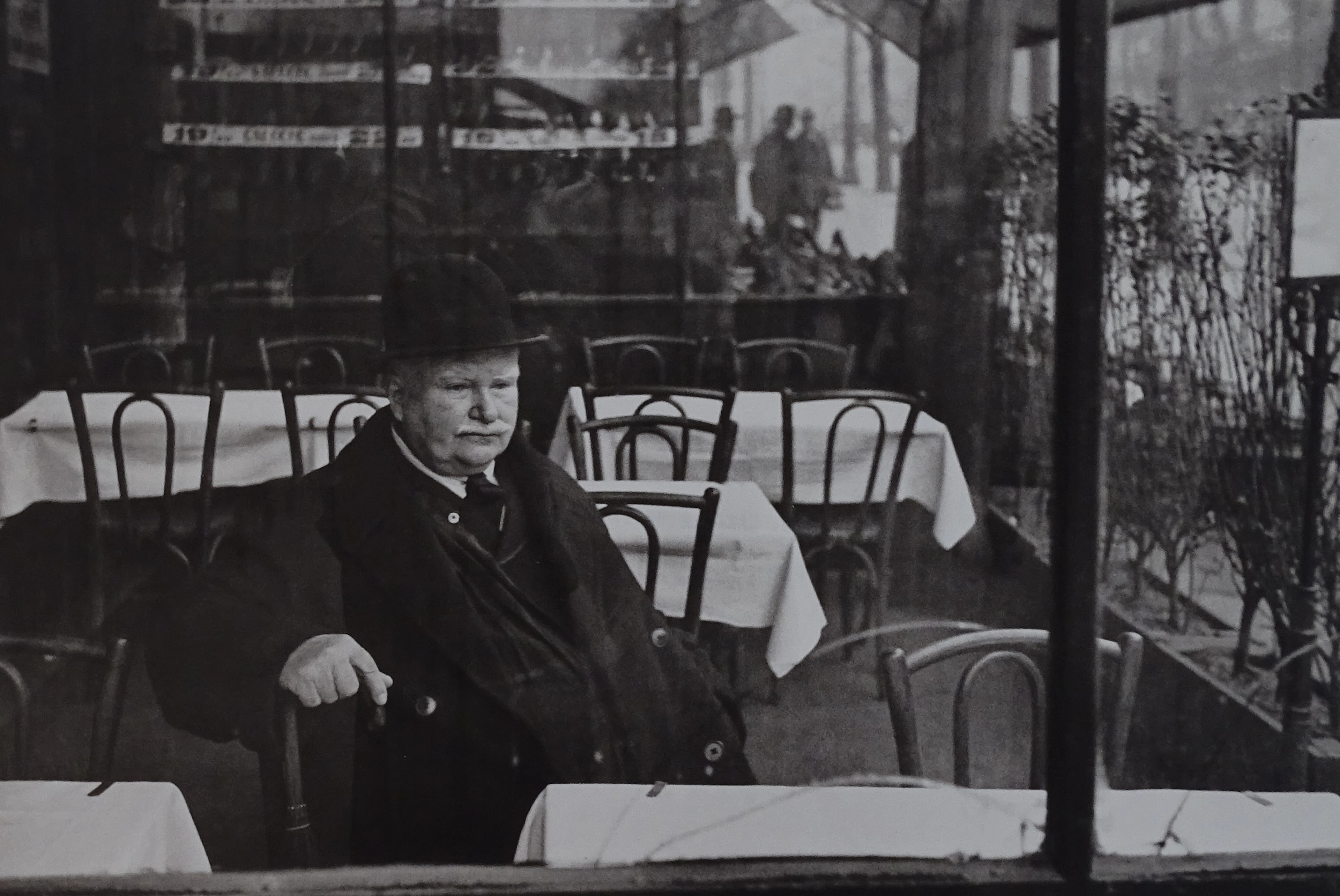 Henri Cartier-Bresson - Avenue du Maine, Paris - Photolithographie