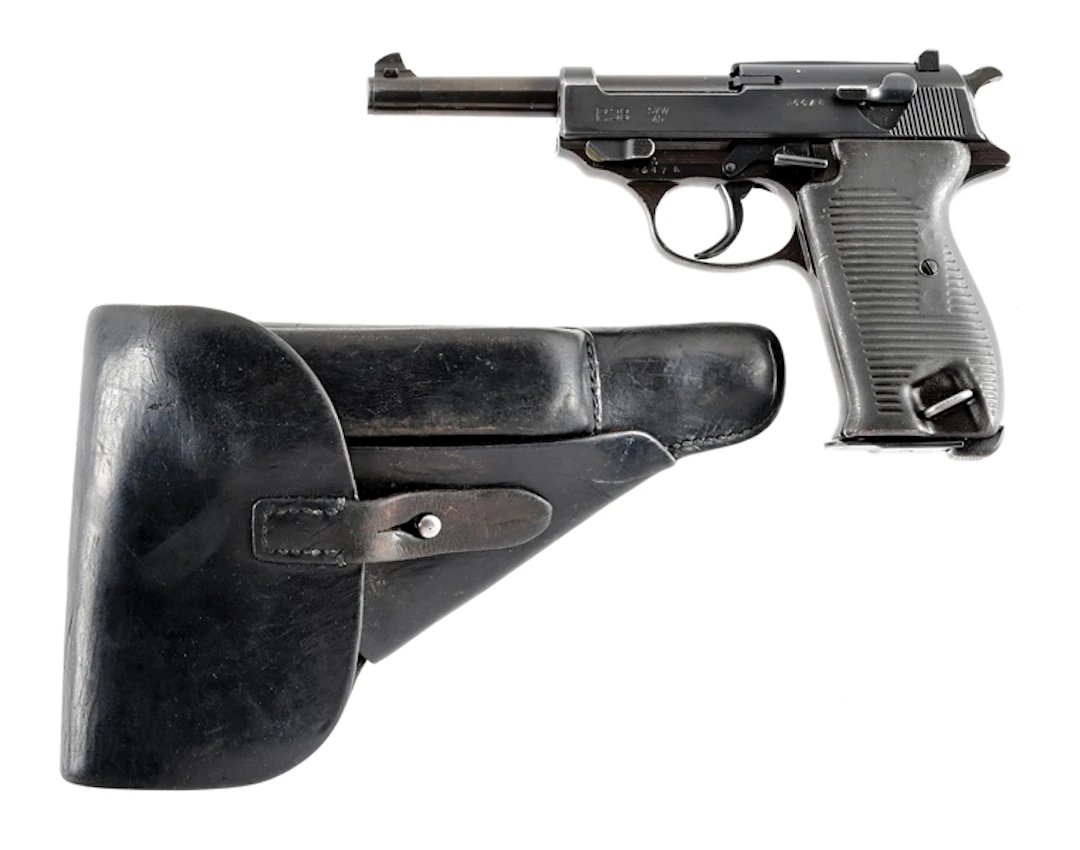 (C) FRENCH SVW 45 P.38 9MM SEMI-AUTOMATIC PISTOL WITH HOLSTER AND
