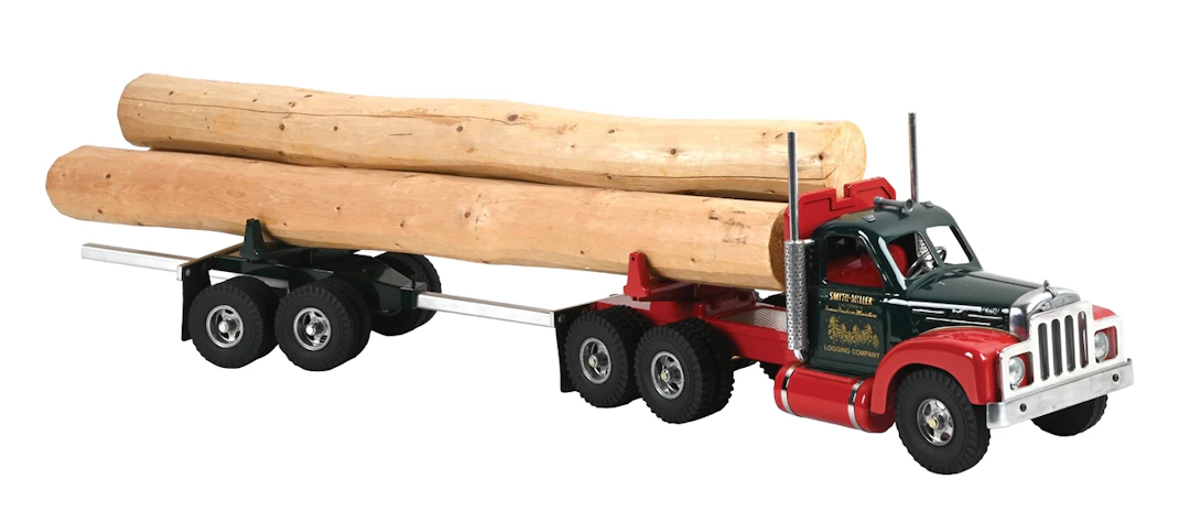 SMITH-MILLER PRESSED STEEL GREEN/RED B MODEL LUMBER LOG TRACTOR &