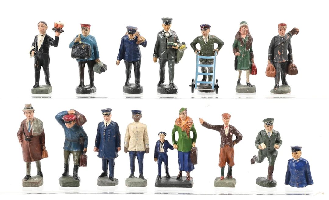 PRE-WAR ELASTOLIN RAILROAD FIGURES, 15 PIECES