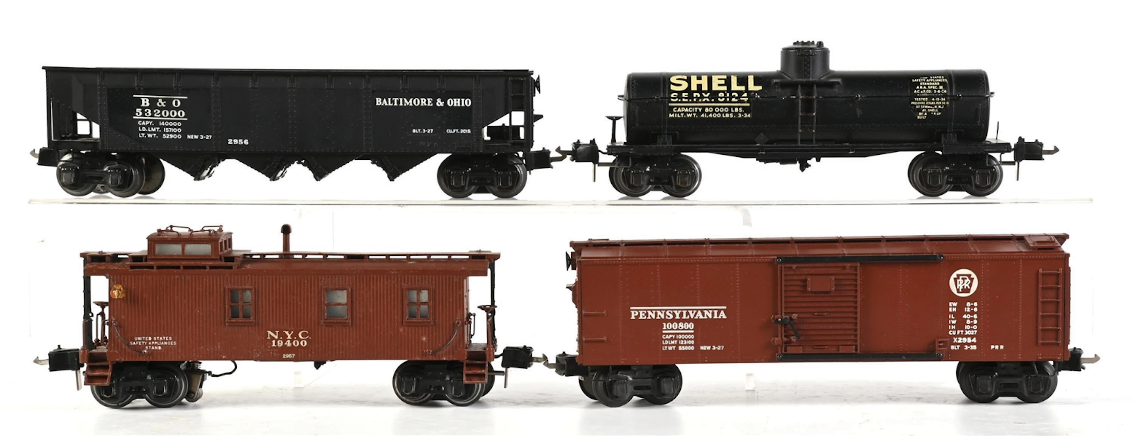SET OF 4: LIONEL PREWAR O GA. SEMI-SCALE FREIGHT CARS