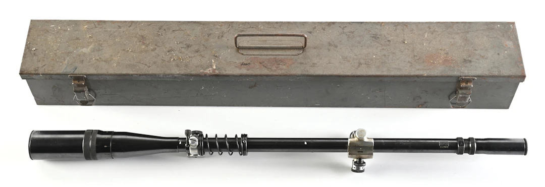 J. UNERTL 14X TARGET SCOPE WITH CASE.