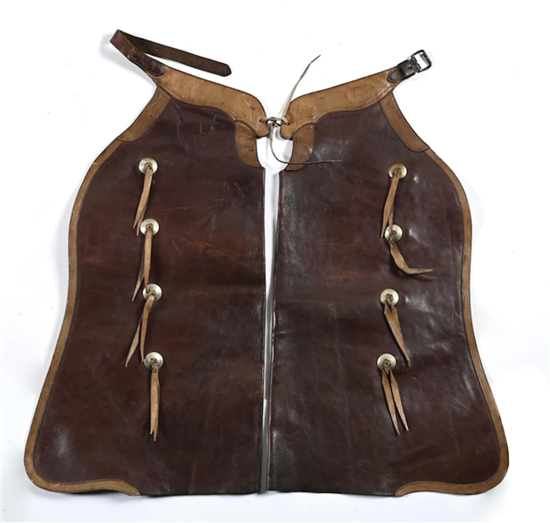 VINTAGE LEATHER BATWING COWBOY CHAPS