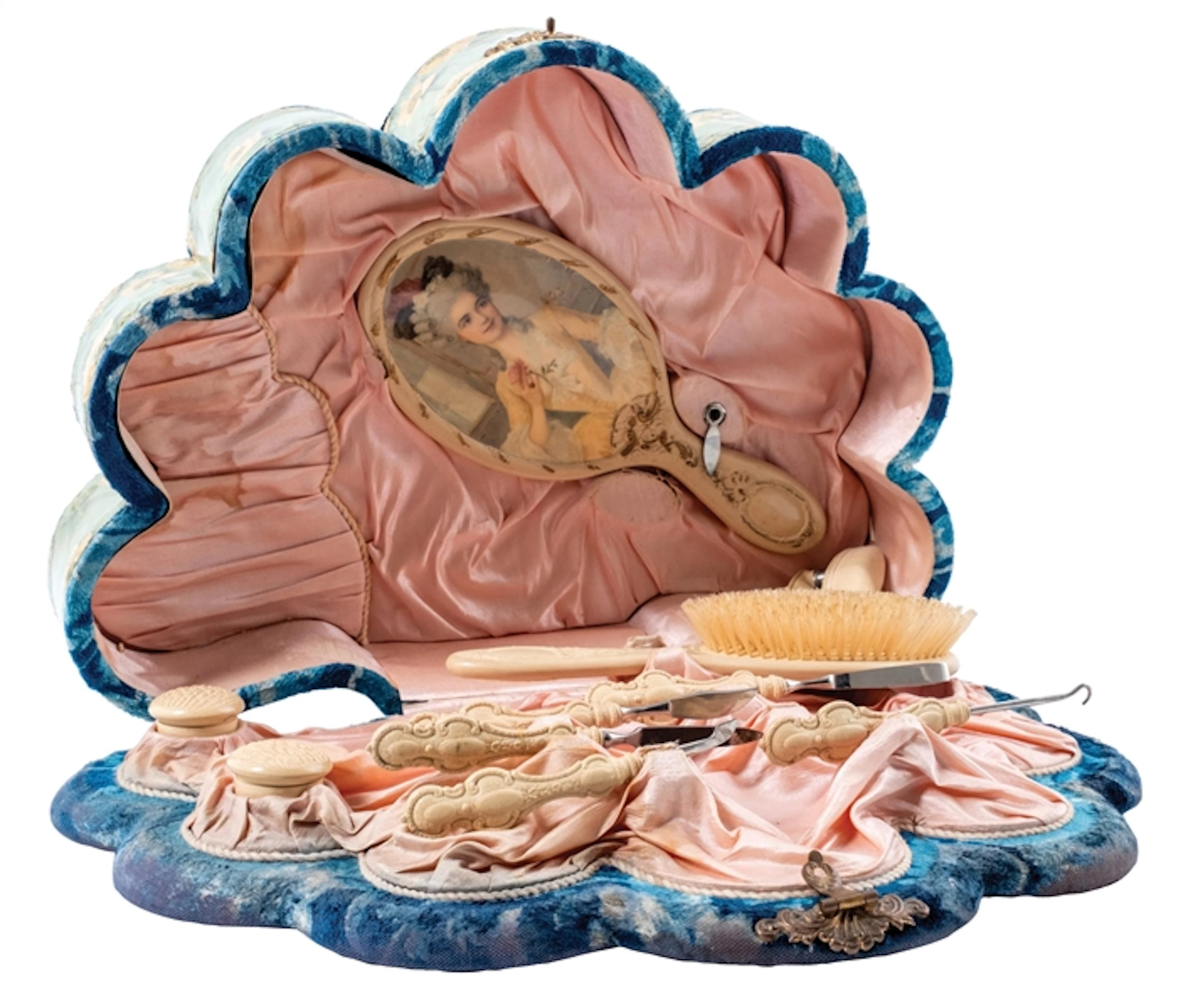 DECORATIVE WOMANS VANITY SET