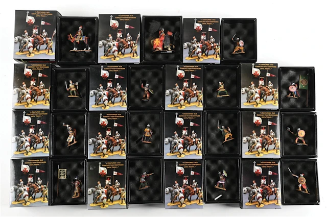 LOT OF 15: KING & COUNTRY CRUSADERS FIGURES IN BOXES