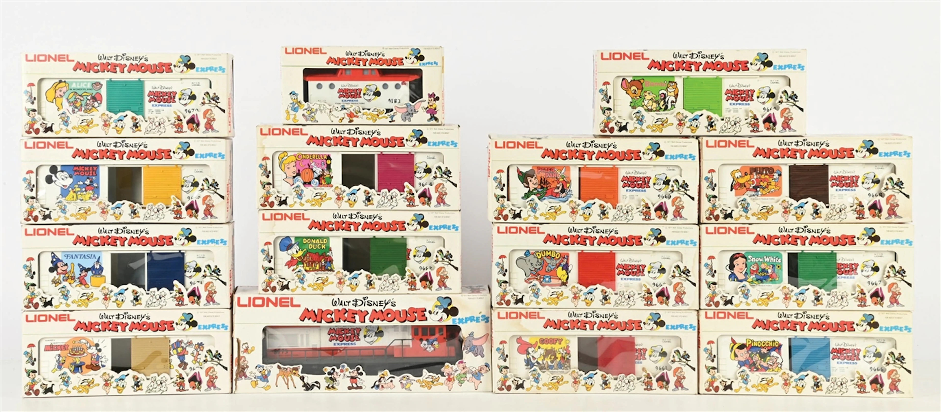 LOT OF 15: LIONEL WALT DISNEY'S MICKEY MOUSE EXPRESS U 36B DIESEL