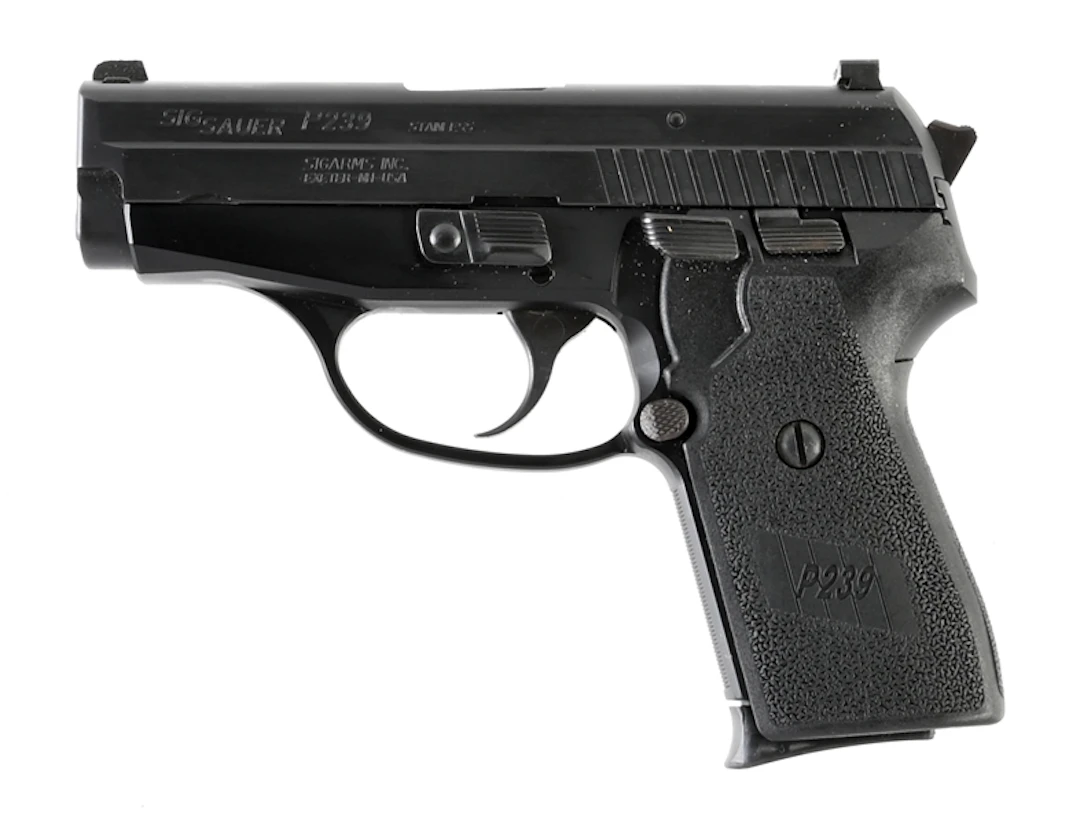 (M) SIG SAUER P239 SEMI-AUTOMATIC PISTOL WITH CASE.