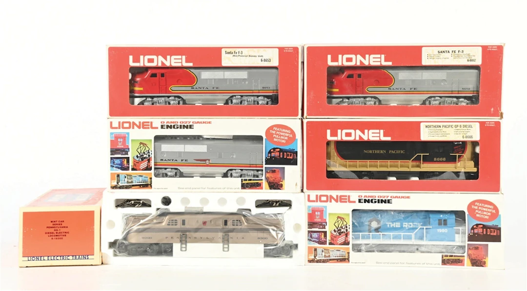 LOT OF 6: LIONEL O-GA. DIESEL LOCOMOTIVES