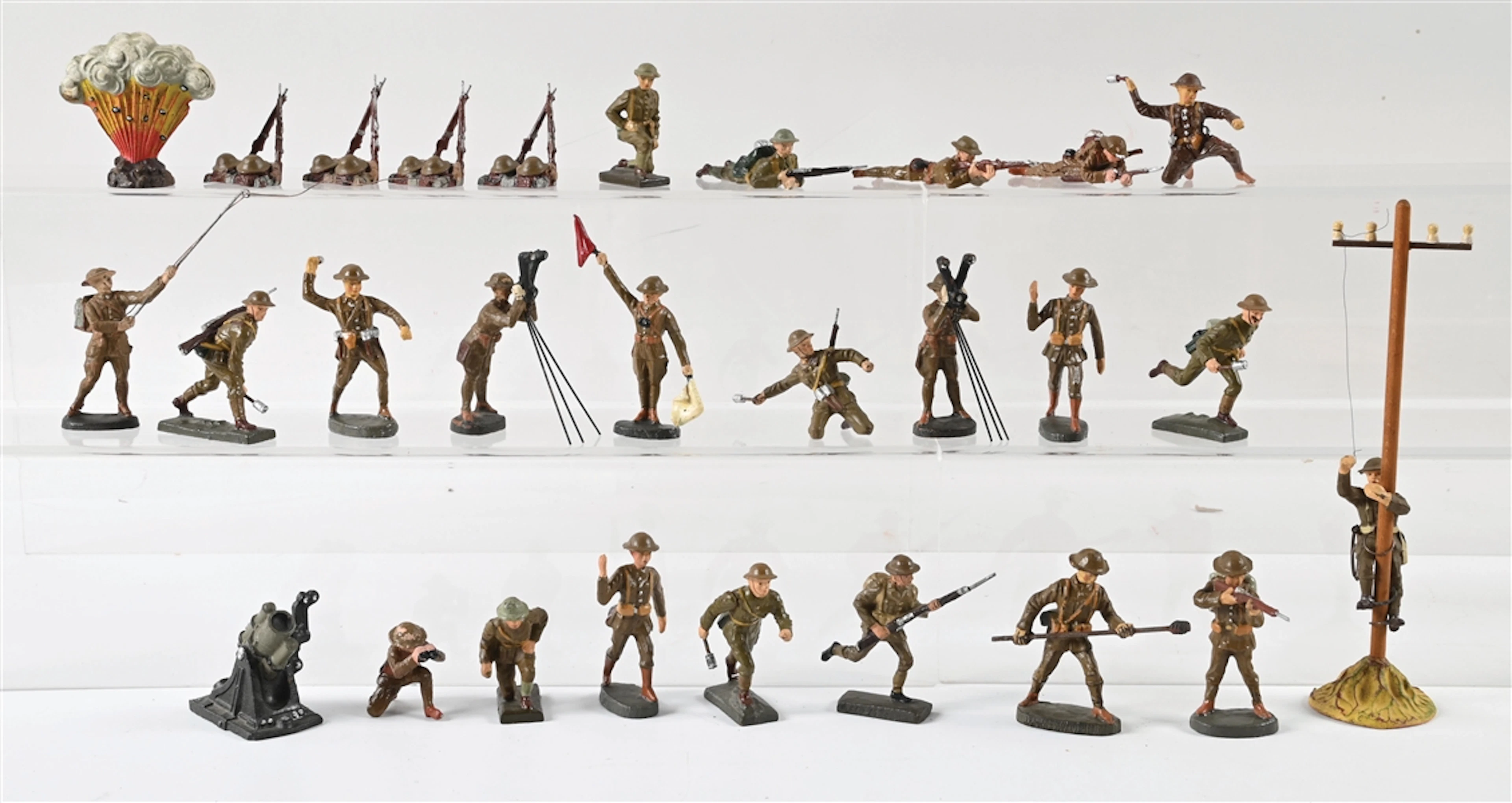 LINEOL & ELASTOLIN U.S. COMBAT TROOPS IN ACTION, 28 PIECES