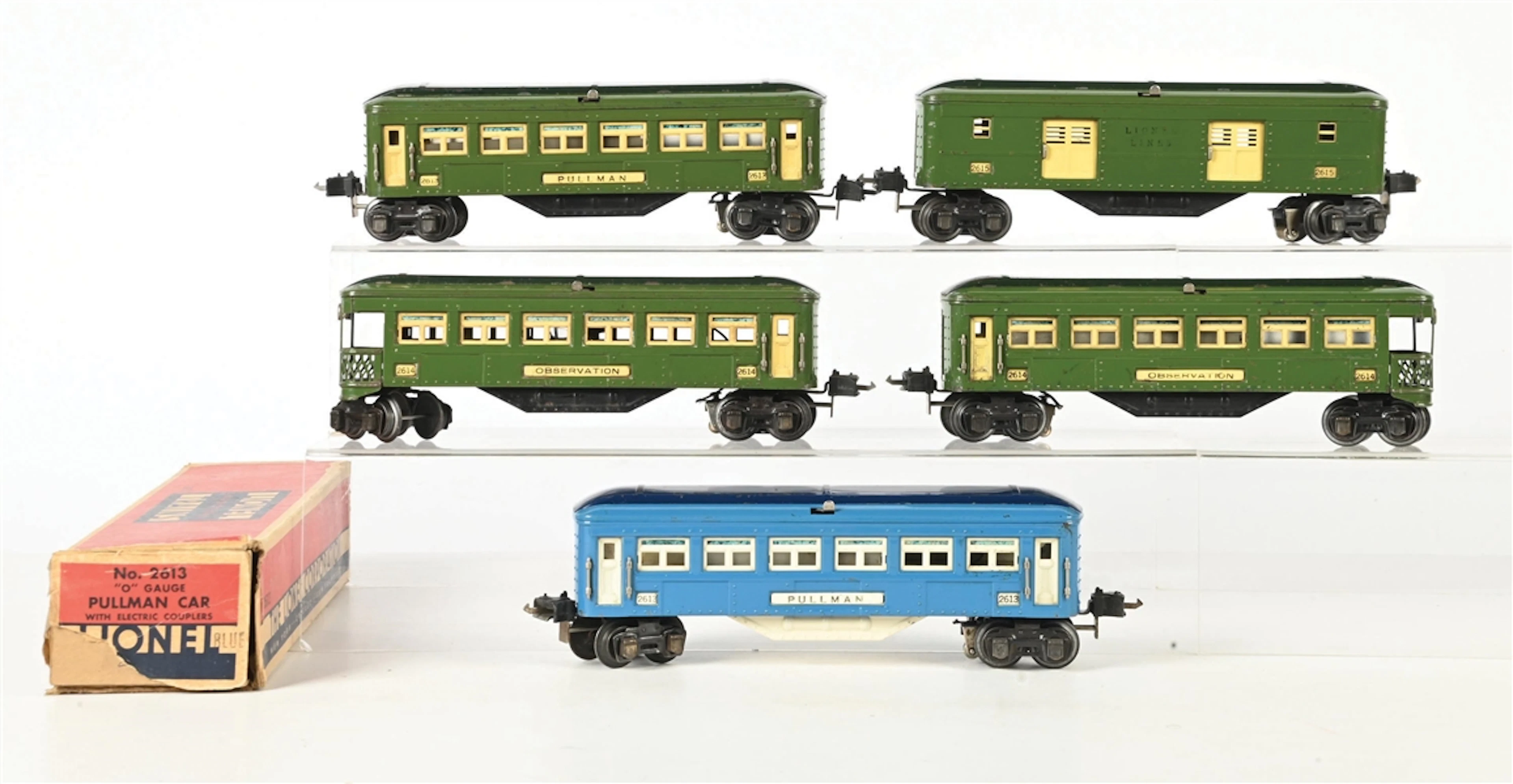 LOT OF 5: PRE-WAR LIONEL O-GA. NO. 2613, 2614, 2615 PULLMAN & OBSERVATION