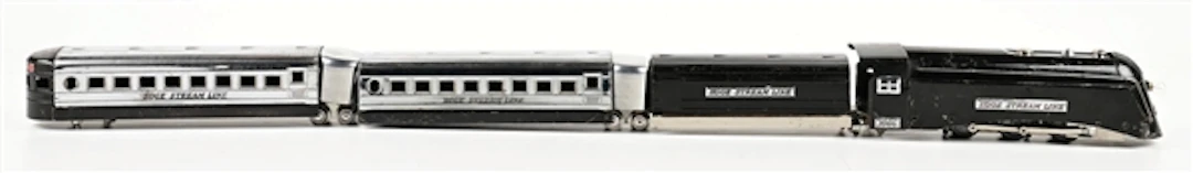PRE-WAR HOGE O-GA. NO. 1000 STREAMLINE STEAM LOCOMOTIVE PASSENGER SET