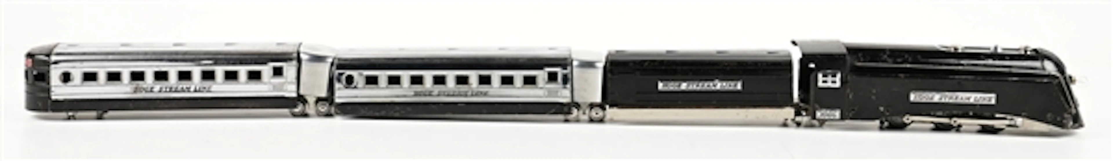 PRE-WAR HOGE O-GA. NO. 1000 STREAMLINE STEAM LOCOMOTIVE PASSENGER SET