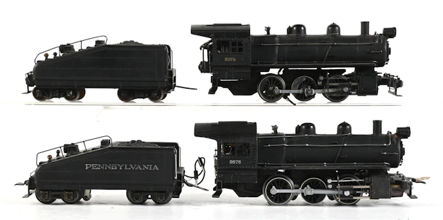 LOT OF 4: LIONEL SEMI-SCALE SWITCHERS WITH TENDERS