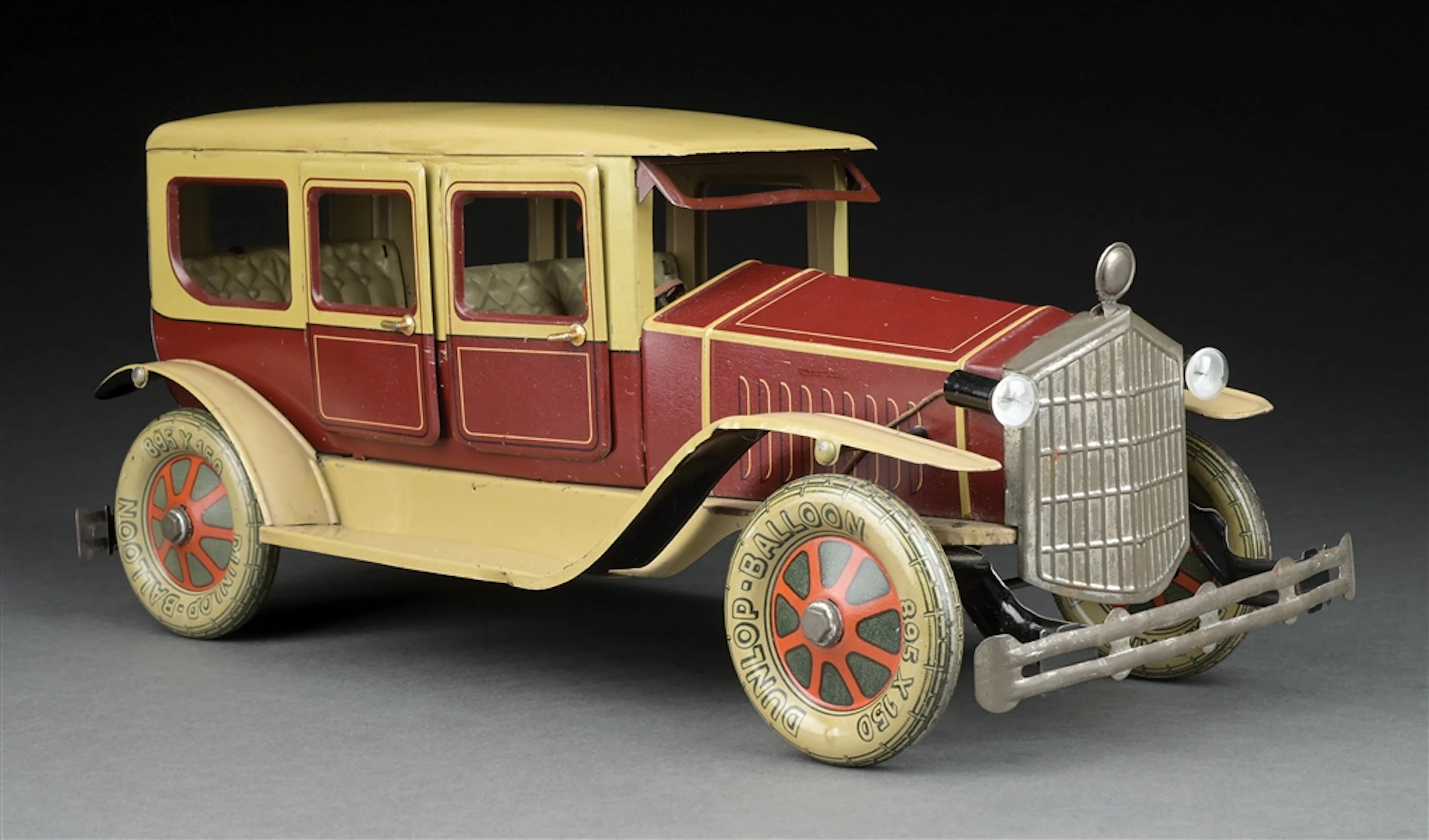 FISCHER TIN LITHO WIND-UP GERMAN LIMOUSINE TOY