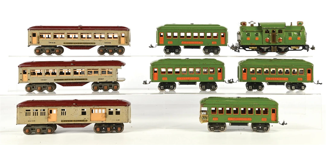 LOT OF 8: IVES AND LIONEL LINES PEA GREEN & RED ASSORTED TRAIN CARS AND ENGINE