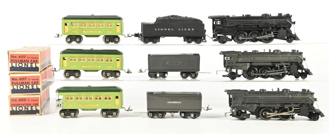 LOT OF 9: PRE-WAR LIONEL O-GA. STEAM LOCOMOTIVES AND TINPLATE PASSENGER CARS