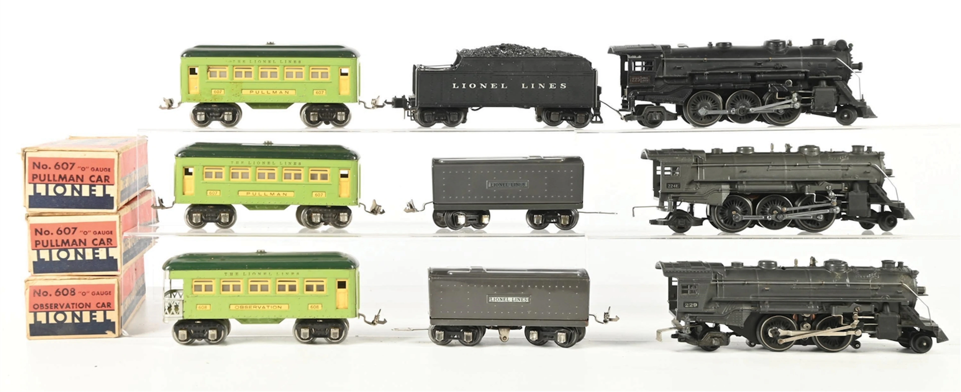 LOT OF 9: PRE-WAR LIONEL O-GA. STEAM LOCOMOTIVES AND TINPLATE PASSENGER CARS