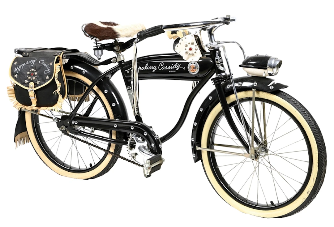 ROLLFAST HOPALONG CASSIDY BOY'S BICYCLE WITH CAP GUNS
