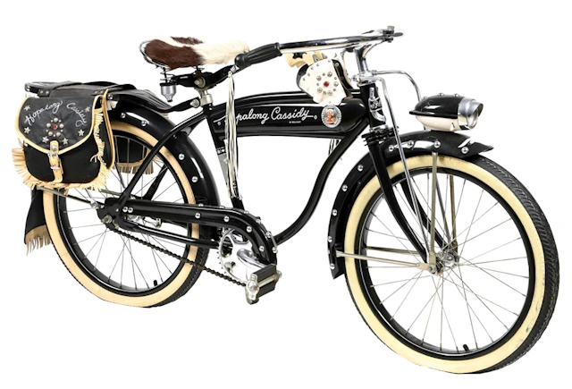ROLLFAST HOPALONG CASSIDY BOY'S BICYCLE WITH CAP GUNS