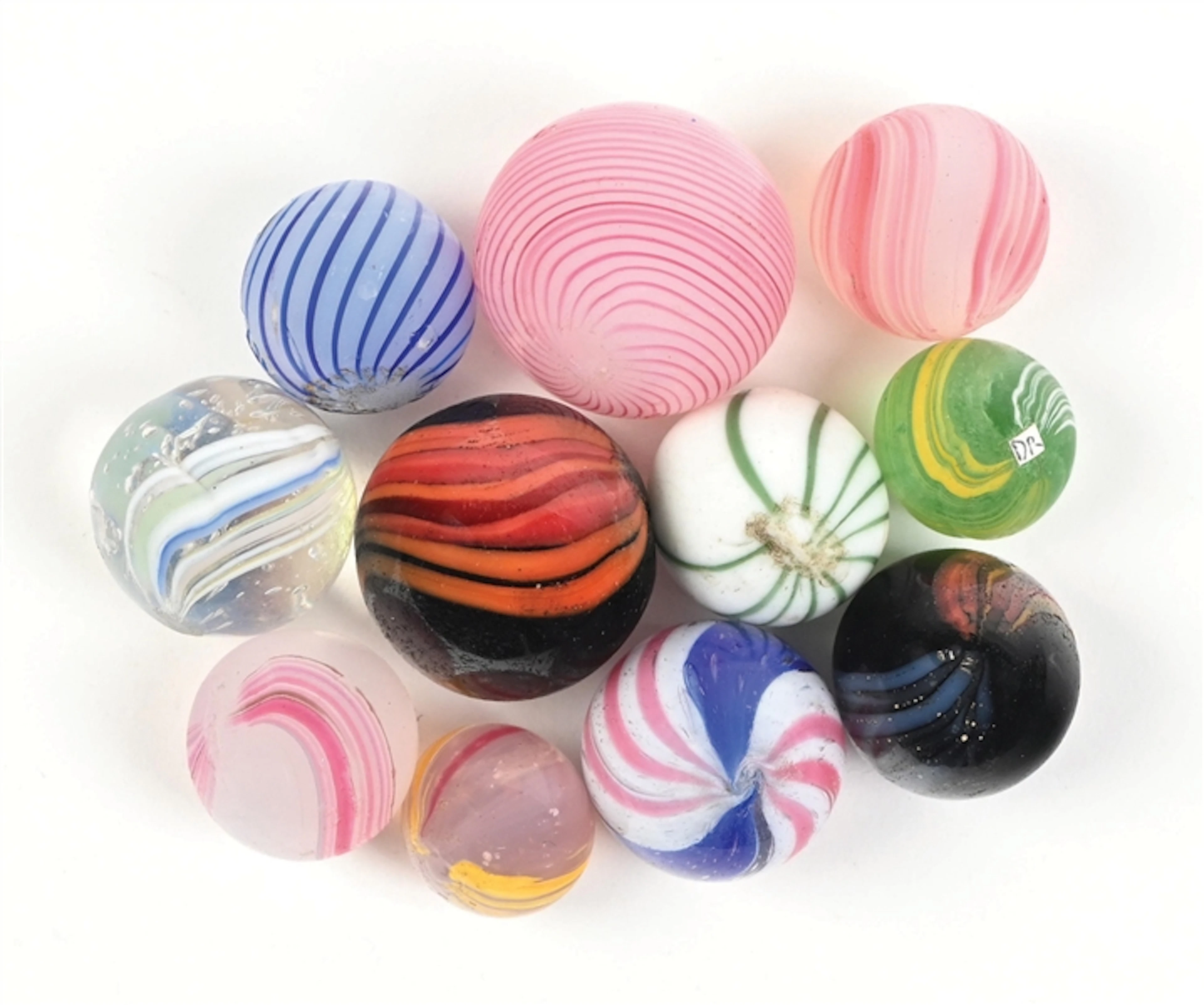 LARGE LOT OF HANDMADE MARBLES
