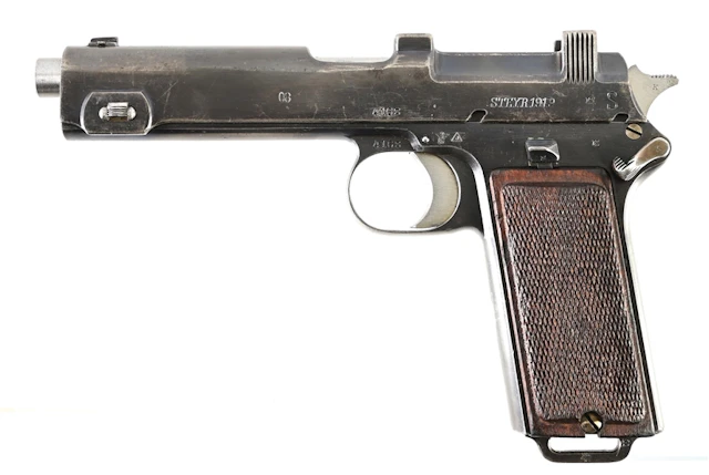 (C) WWII GERMAN STEYR-HAHN MODEL 1912 SEMI-AUTOMATIC PISTOL IN 9X19MM