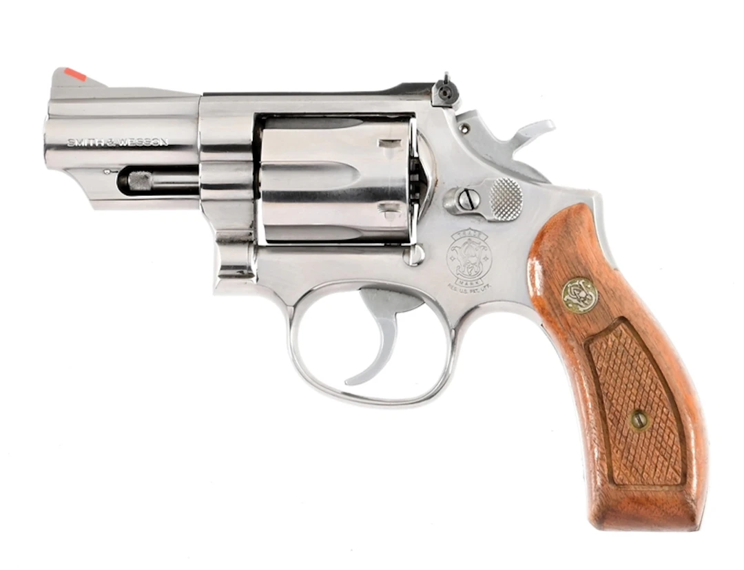(C) SMITH & WESSON MODEL 66-2 DOUBLE ACTION REVOLVER.