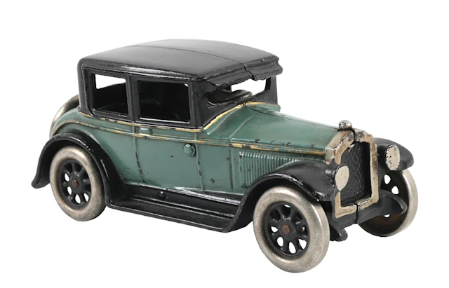 ARCADE MFG. CO. CAST IRON BUICK COUPE