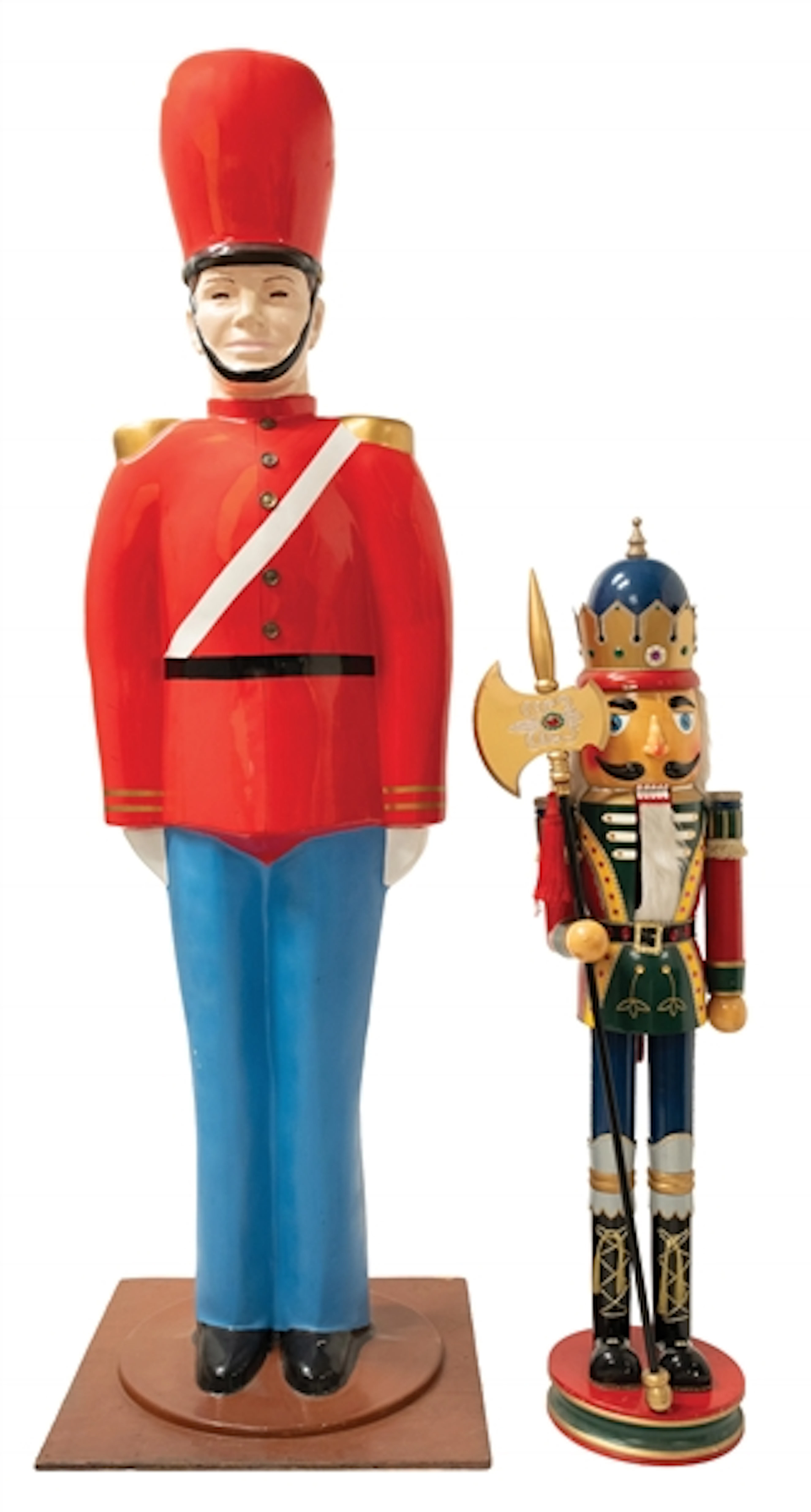 A PAIR OF DECORATIVE DOOR GUARD STATUES