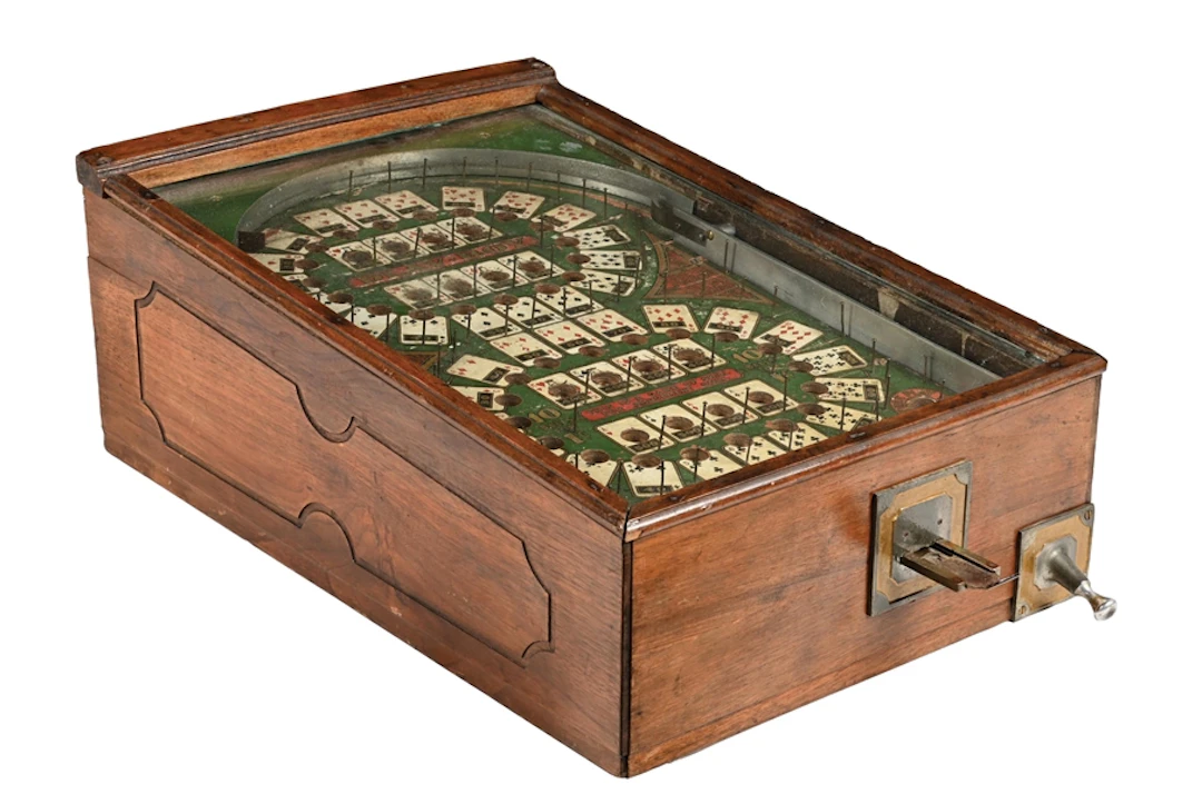D. GOTTLIEB & CO. PLAY-BOY PINBALL GAME