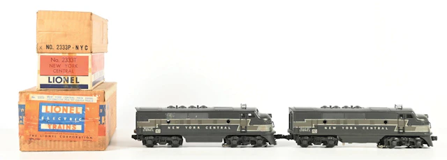 LIONEL POSTWAR O. GAUGE NO. 2333 NEW YORK CENTRAL F3 DIESEL LOCOMOTIVE SET