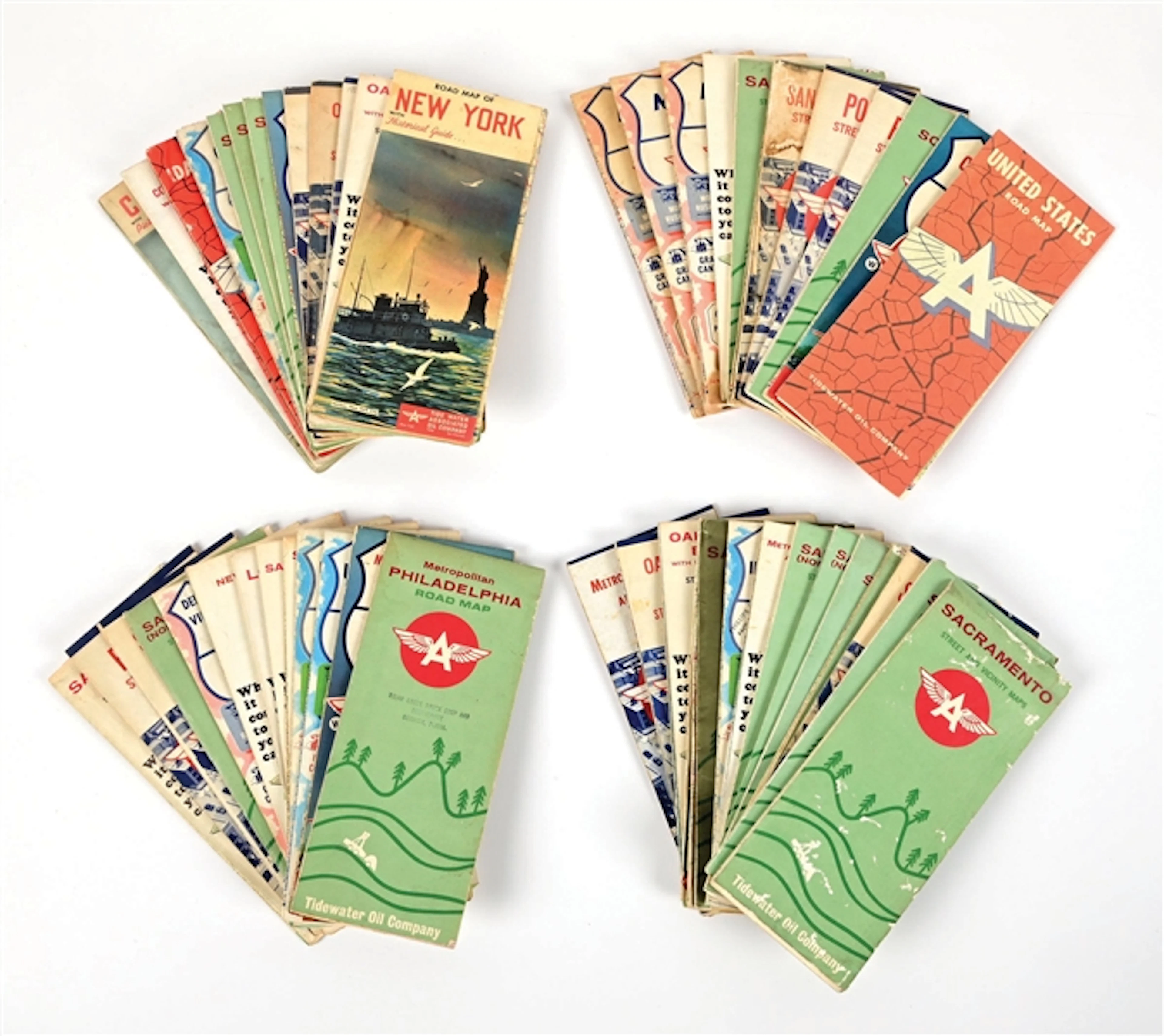 LARGE COLLECTION OF FLYING A GASOLINE SERVICE STATION ROAD MAPS