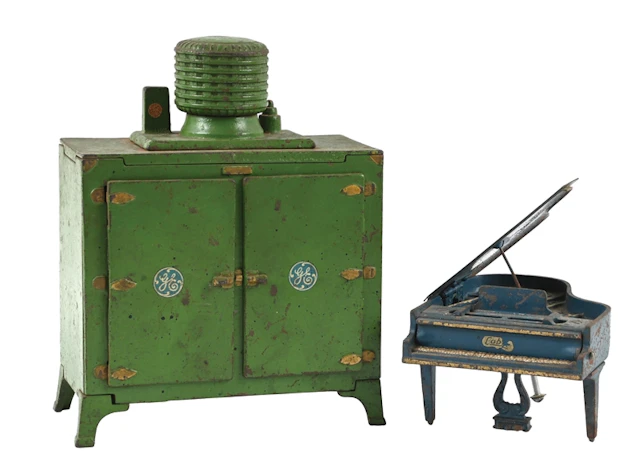LOT OF 2: HUBLEY MFG. CO. CAST IRON GENERAL ELECTRIC REFRIGERATOR AND PIANO
