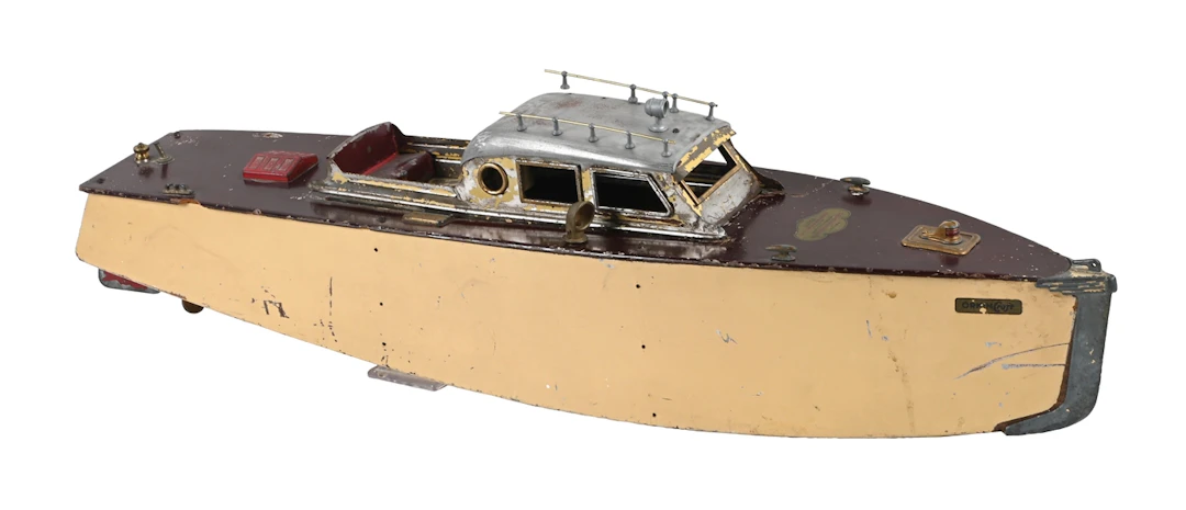 CALWIS INDUSTRIES LTD. ORKIN CRAFT PRESSED STEEL & WOOD CABIN CRUISER TOY BOAT