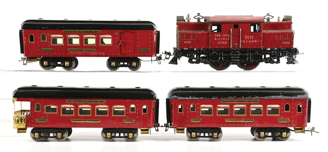 LOT OF 4: IVES LOCO NO. 3242 WITH PULLMAN CARS