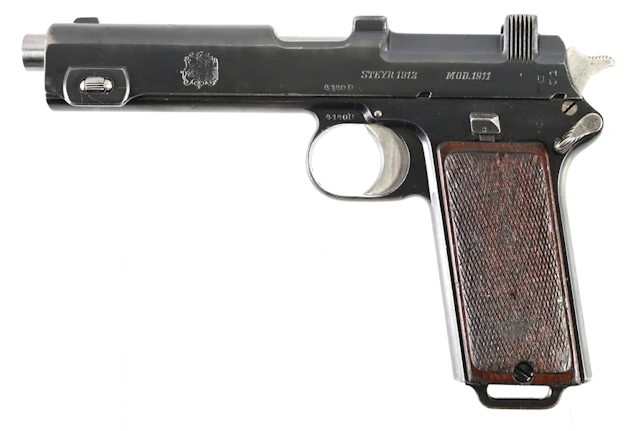 (C) CHILEAN CONTRACT STEYR-HAHN MODEL 1911 SEMI-AUTOMATIC PISTOL.