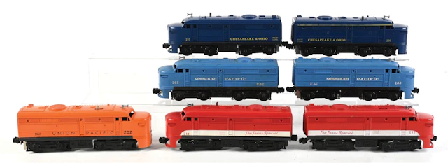 LOT OF 7: POST-WAR LIONEL O-GA. ASSORTED DIESEL LOCOMOTIVES