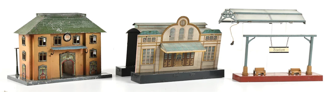 LOT OF 4: GERMAN TIN LITHO TRAIN STATIONS