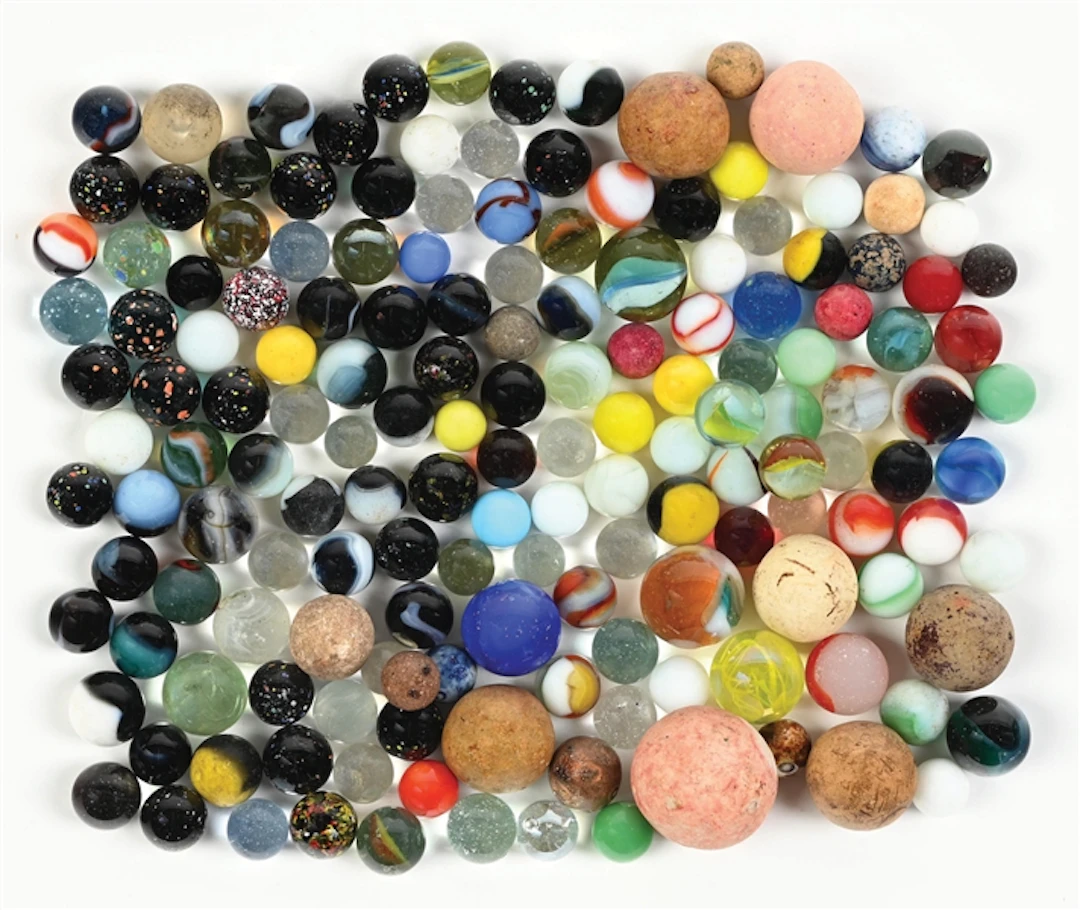 LARGE LOT OF MISCELLANEOUS MARBLES