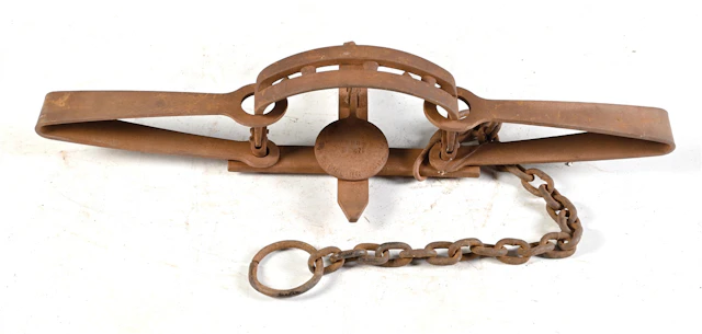 FUR AND TRADE #5 BEAR TRAP