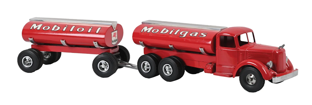 SMITH-MILLER PRESSED STEEL MOBIL OIL TANKER TRUCK & PUP TRAILER
