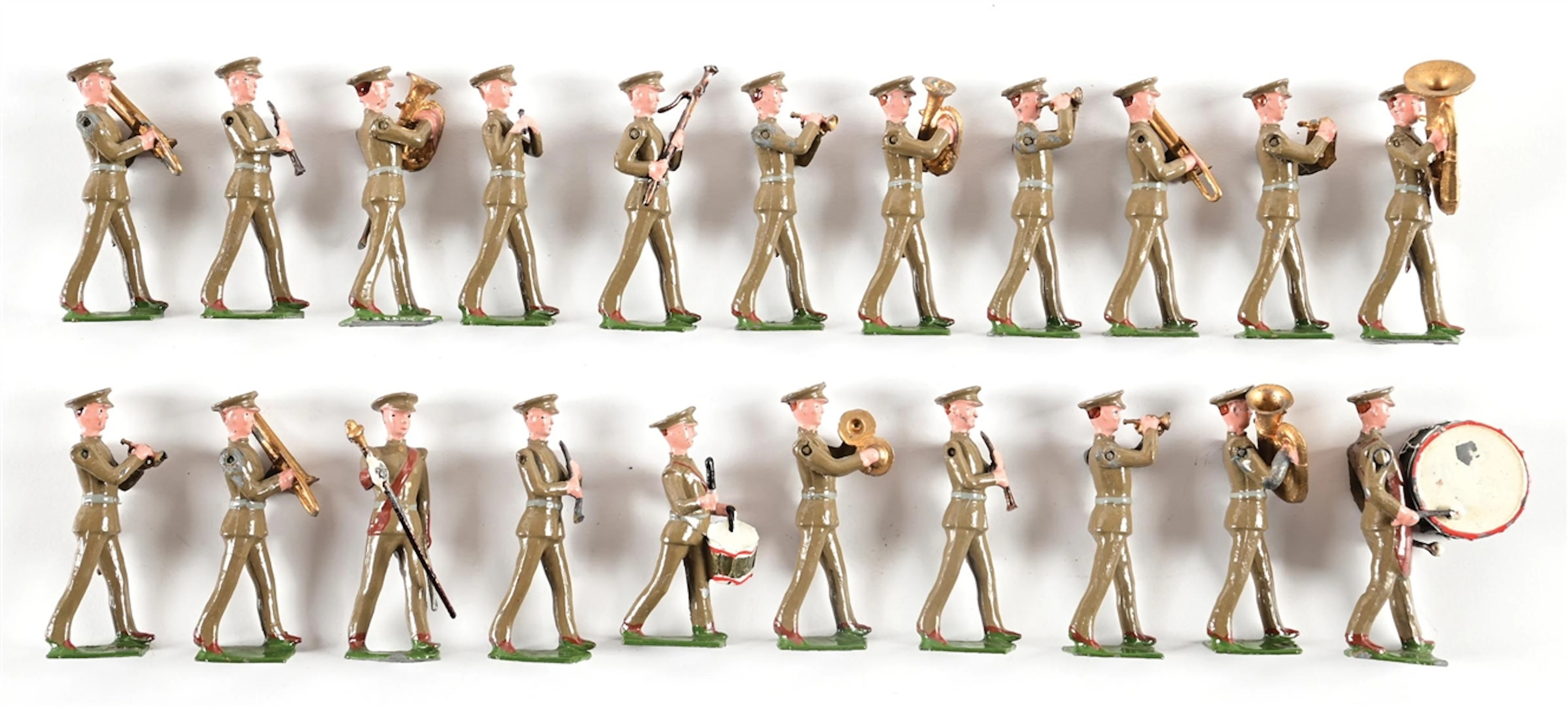 W. BRITAINS UNITED STATES ARMY BAND FLAT CAPS LOOSE 21-PIECE SET