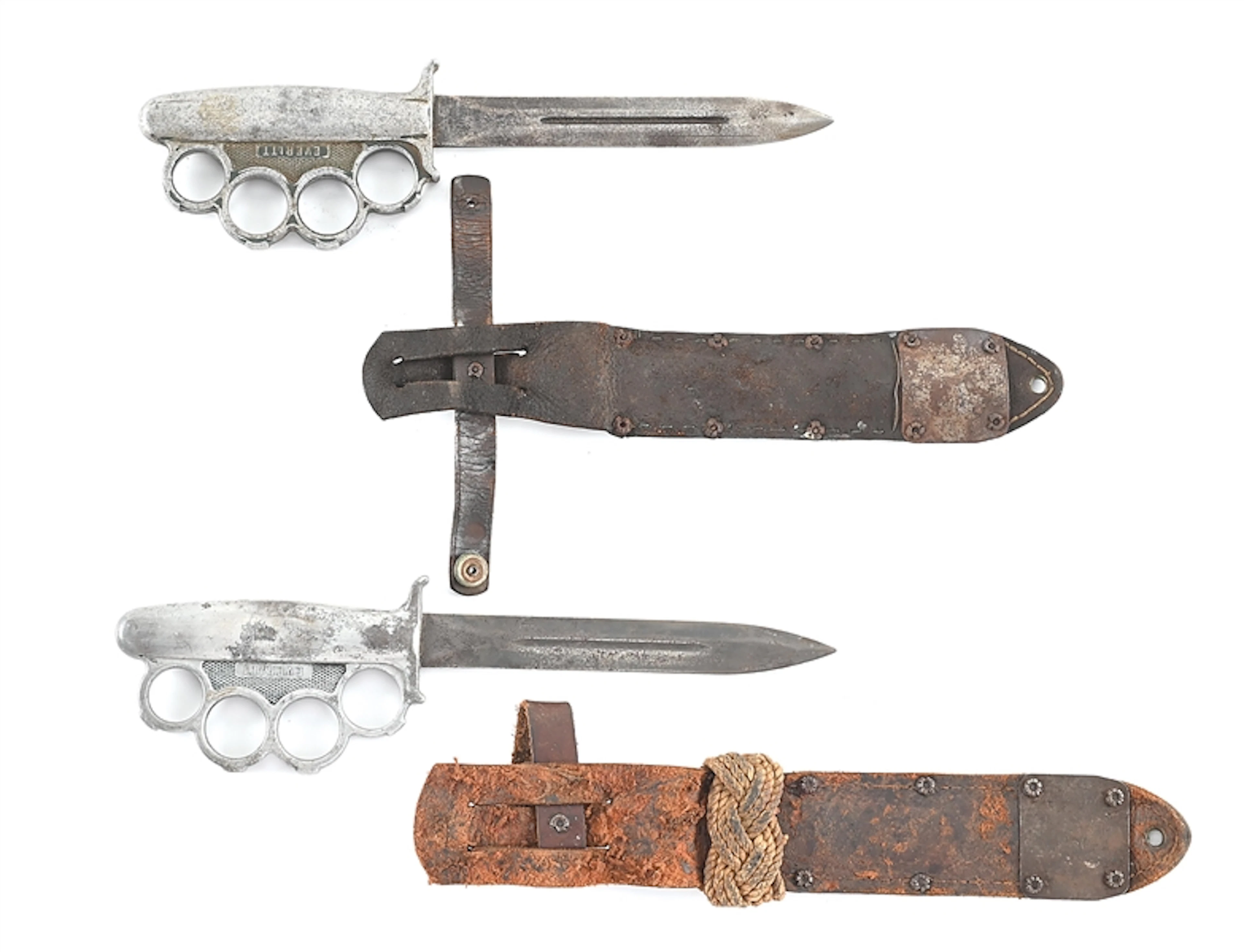 LOT OF 2: US WWII EVERITT KNUCKLE KNIVES.
