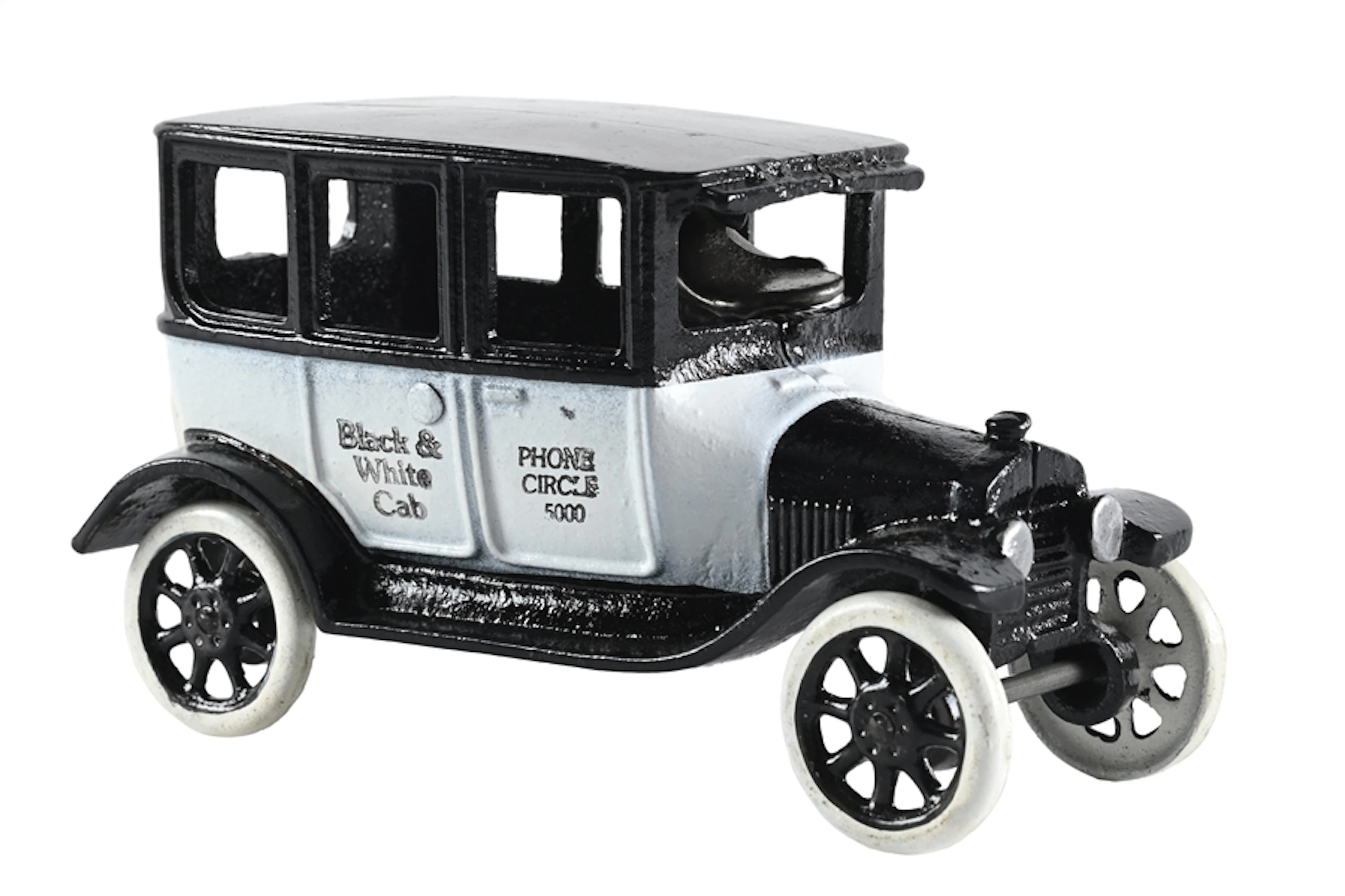 PRINCE MANUFACTURING “BLACK & WHITE CAB” CAST-IRON TOY AUTOMOBILE