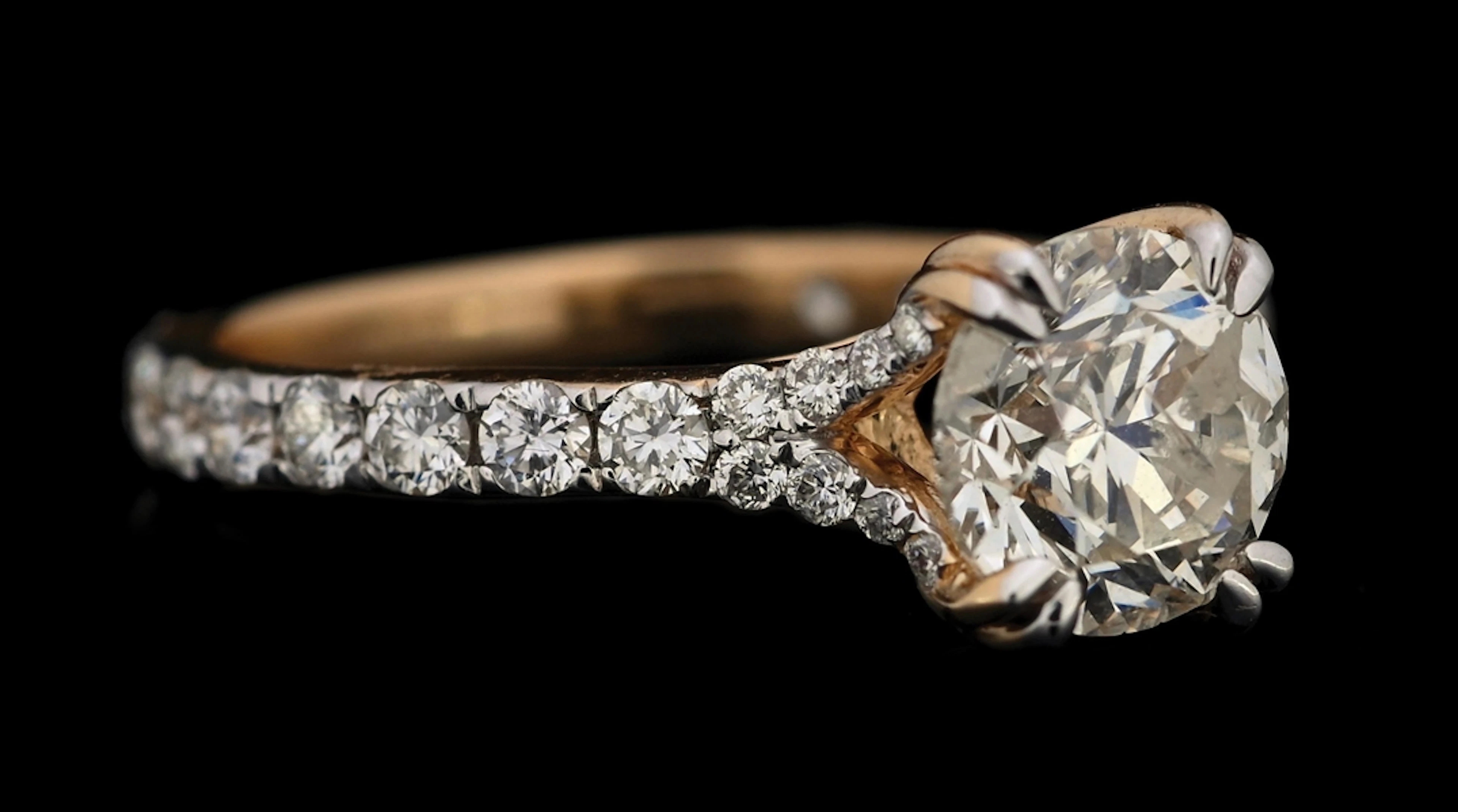 14K YELLOW GOLD 2.25CT TW DIAMOND ENGAGEMENT RING W/REPORT