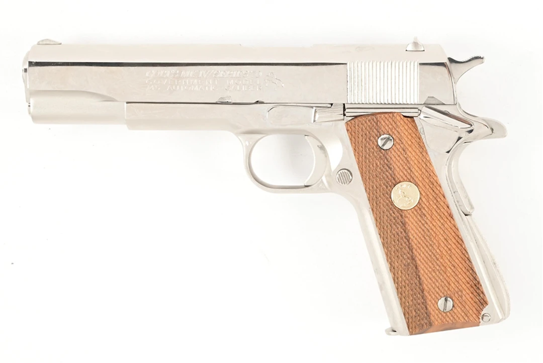 (M) COLT GOVERNMENT MODEL SERIES 70 SEMI-AUTOMATIC PISTOL.