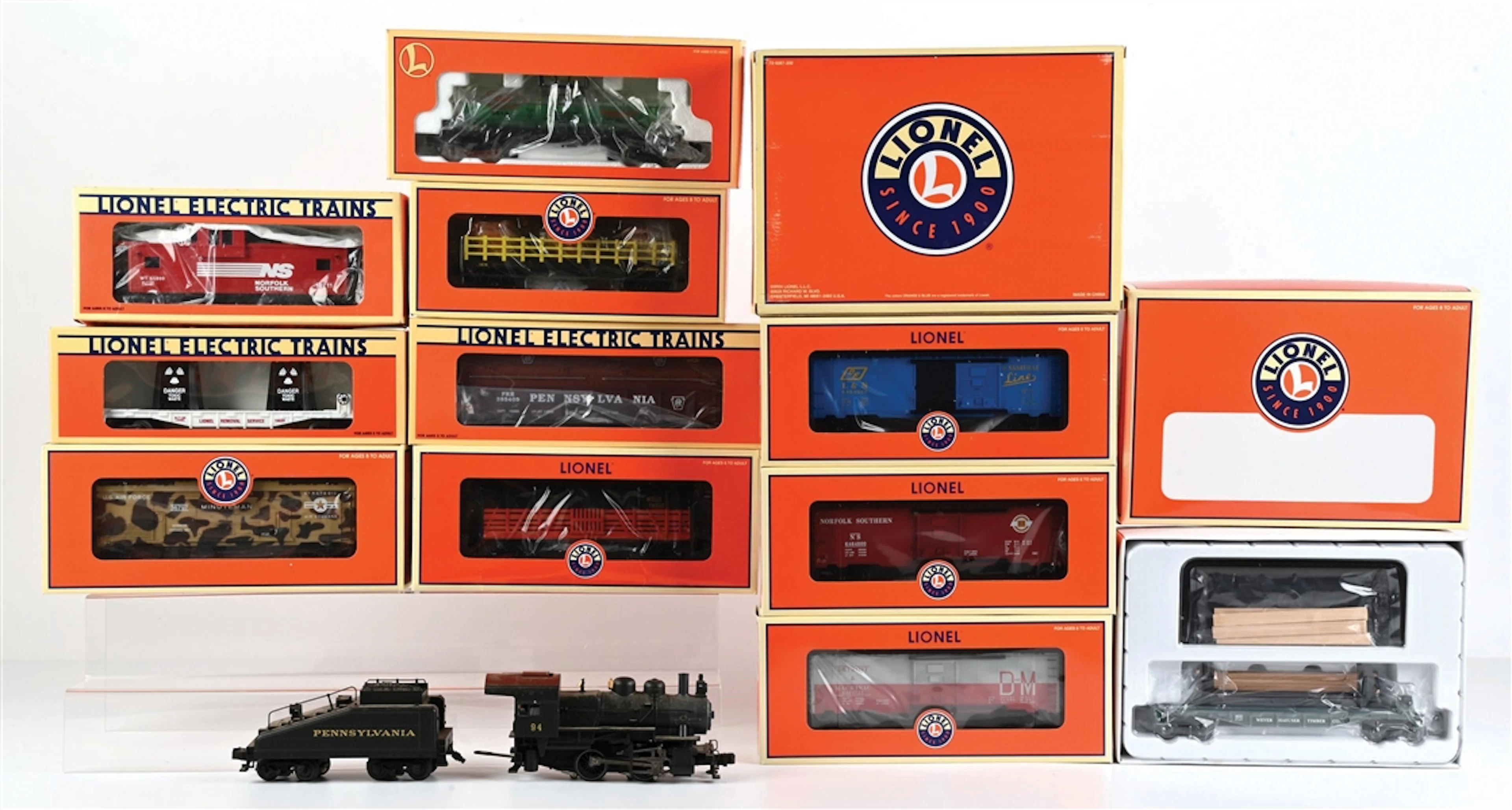 LOT OF 11: K-LINE PRR STEAM SWITCHER LOCO AND LIONEL FREIGHT CARS